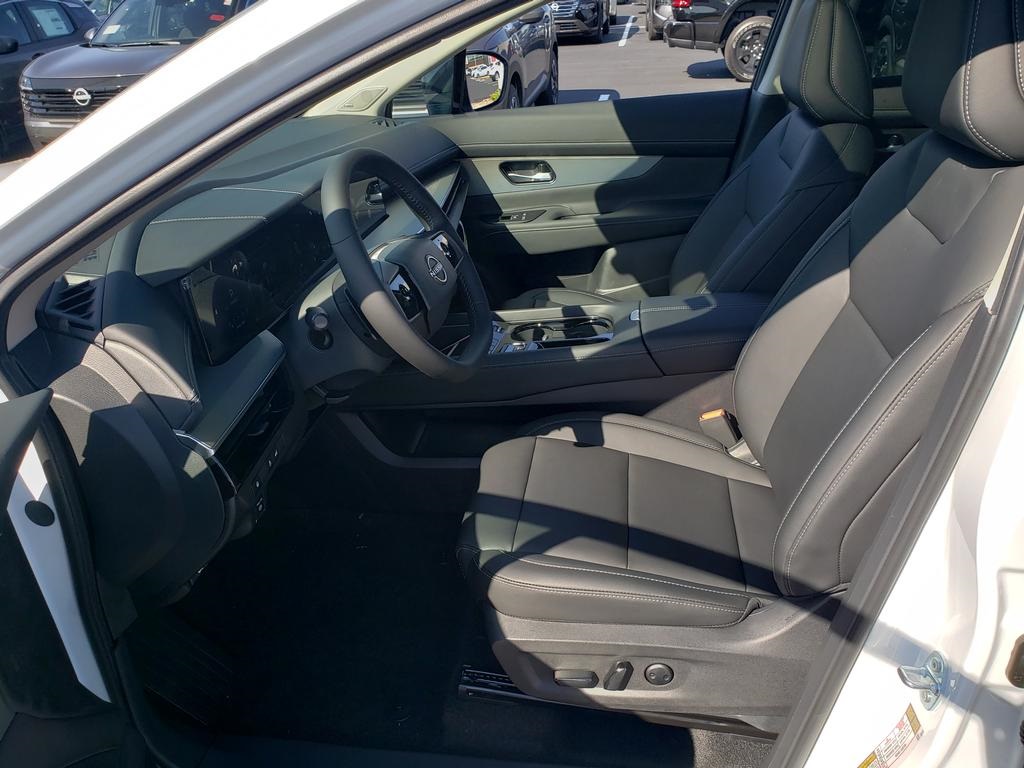 new 2025 Nissan Murano car, priced at $41,166