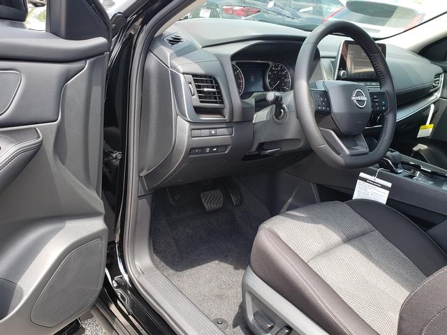 new 2025 Nissan Rogue car, priced at $30,877
