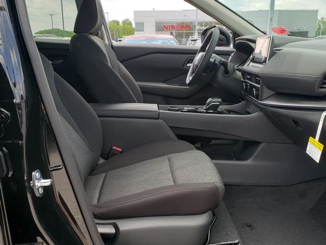 new 2025 Nissan Rogue car, priced at $30,877