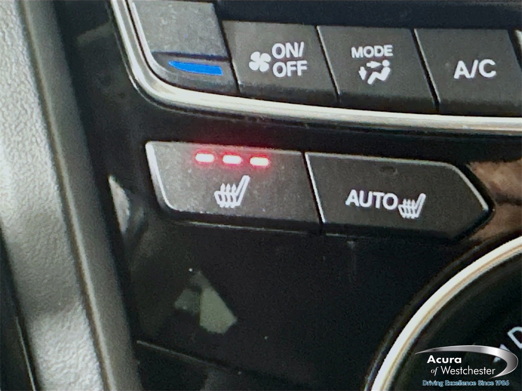 used 2022 Acura RDX car, priced at $33,900