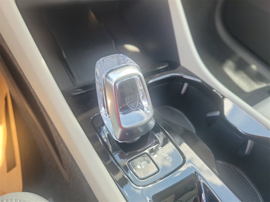 new 2026 Volvo XC40 car, priced at $47,800
