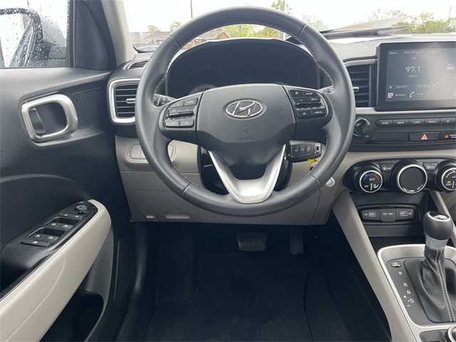 used 2022 Hyundai Venue car, priced at $19,888