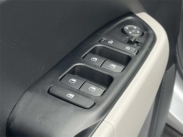 used 2022 Hyundai Venue car, priced at $19,888