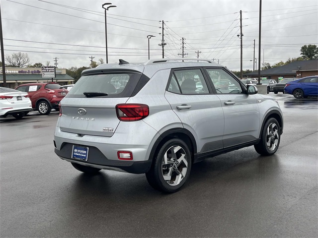 used 2022 Hyundai Venue car, priced at $19,888