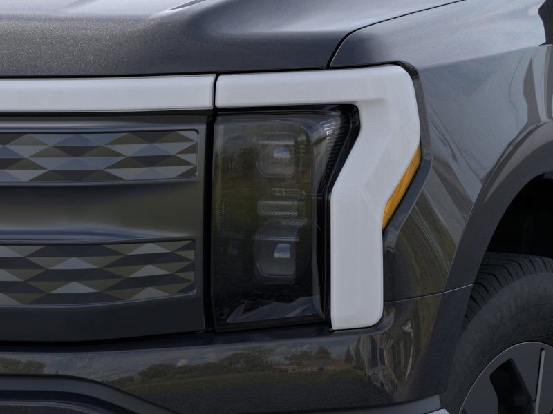new 2025 Ford F-150 Lightning car
