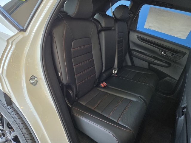 new 2026 Honda CR-V Hybrid car, priced at $42,075