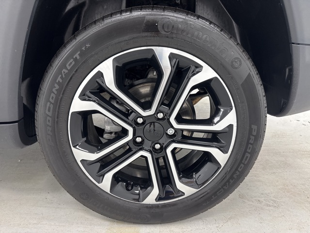used 2022 Jeep Compass car, priced at $24,988