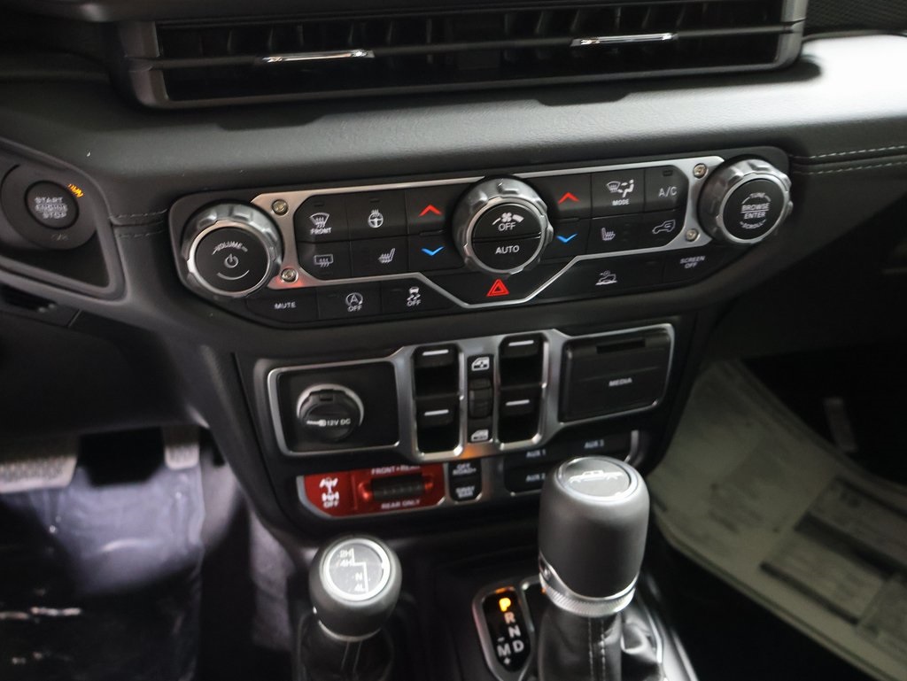 new 2025 Jeep Gladiator car, priced at $53,110
