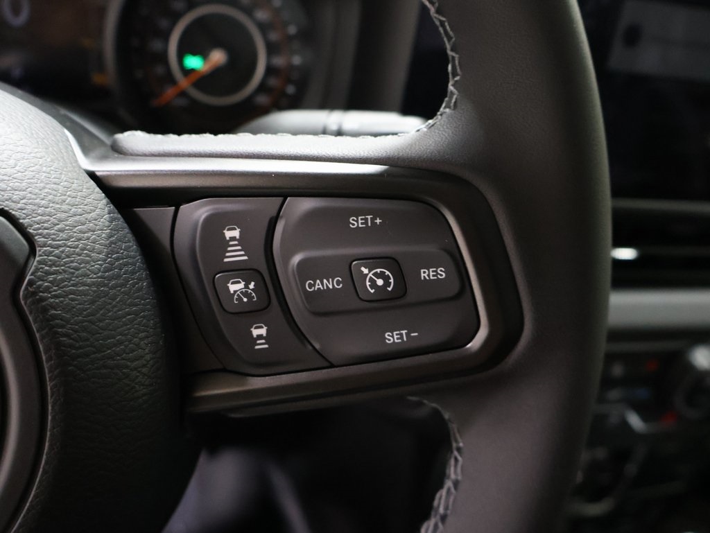 new 2025 Jeep Gladiator car, priced at $53,110