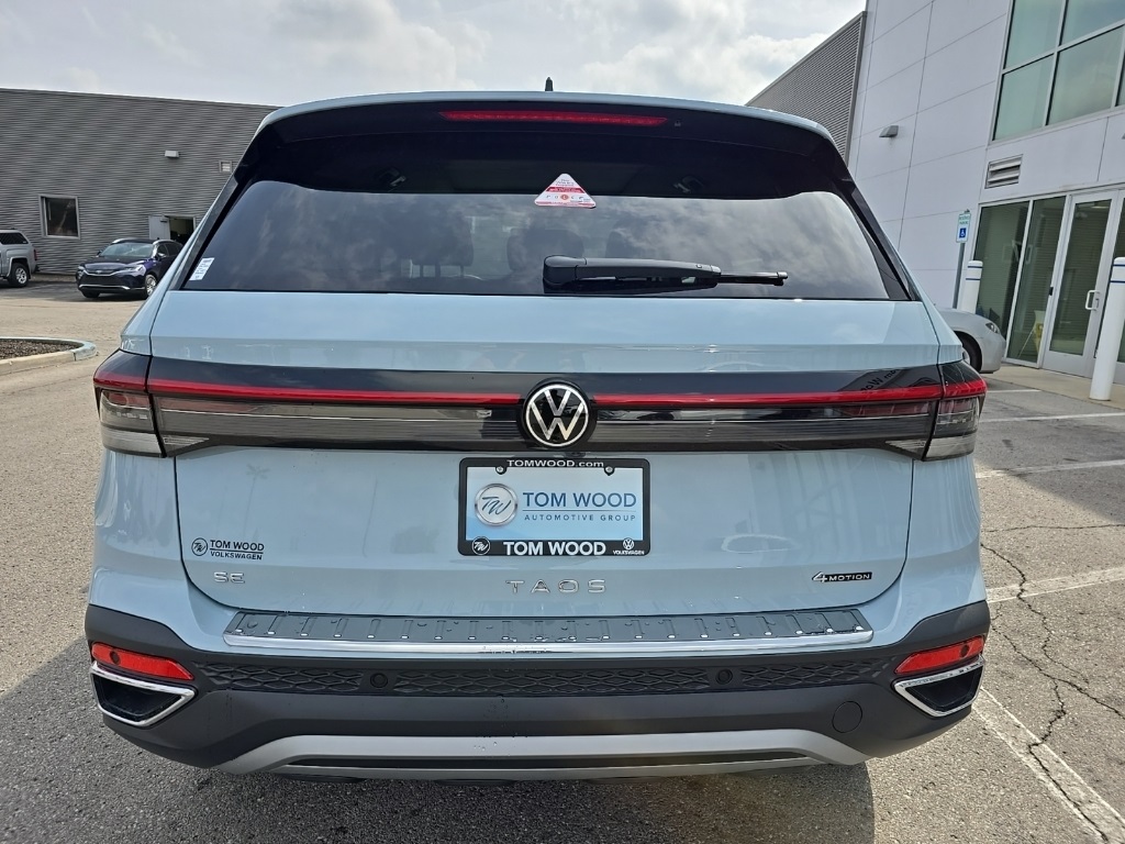 new 2025 Volkswagen Taos car, priced at $30,900