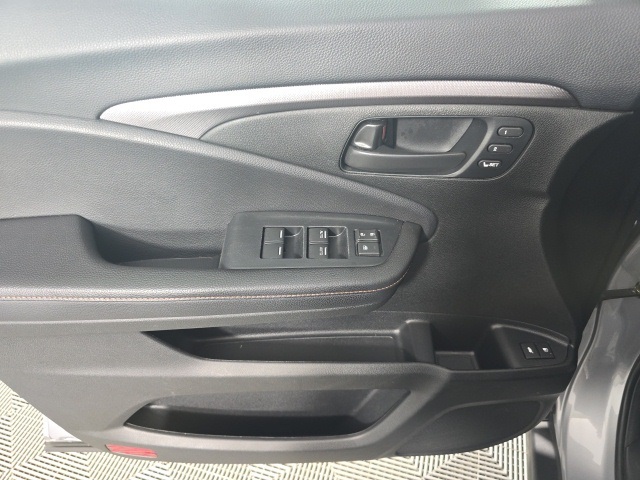 used 2022 Honda Passport car, priced at $38,995