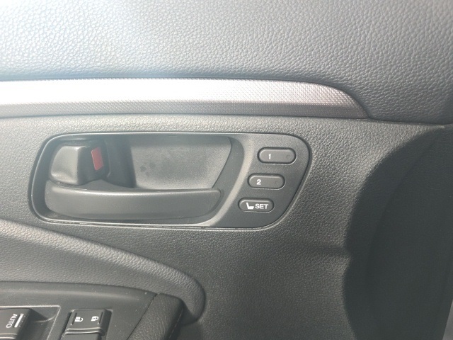 used 2022 Honda Passport car, priced at $38,995