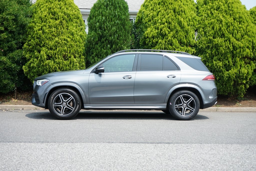 used 2022 Mercedes-Benz GLE car, priced at $35,995