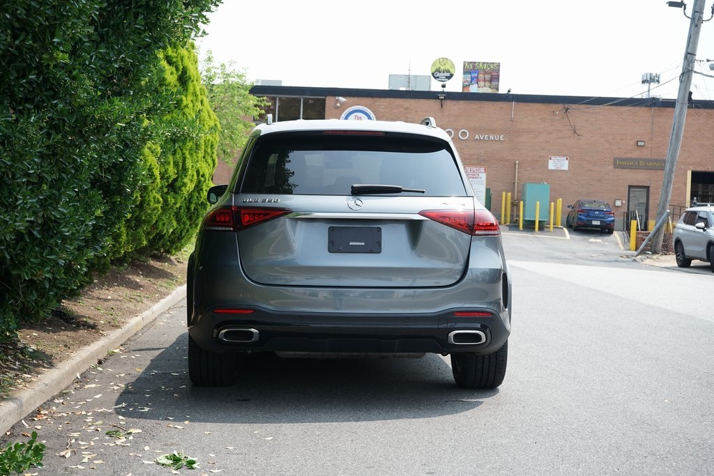 used 2022 Mercedes-Benz GLE car, priced at $35,995