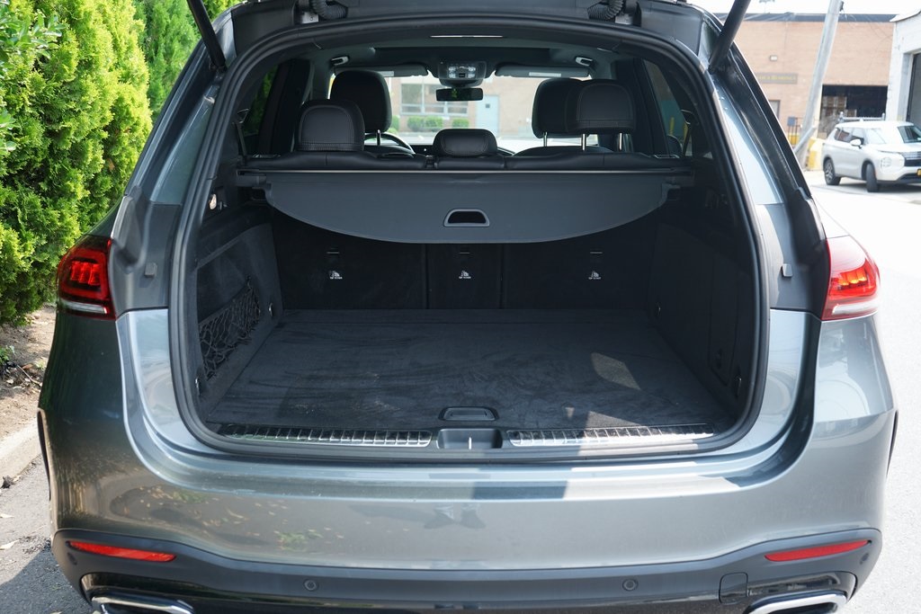 used 2022 Mercedes-Benz GLE car, priced at $35,995