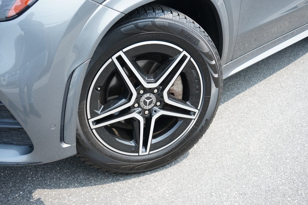 used 2022 Mercedes-Benz GLE car, priced at $35,995