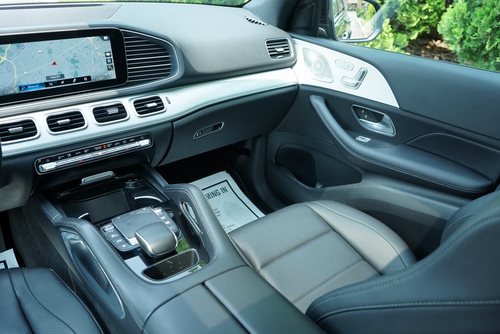 used 2022 Mercedes-Benz GLE car, priced at $35,995