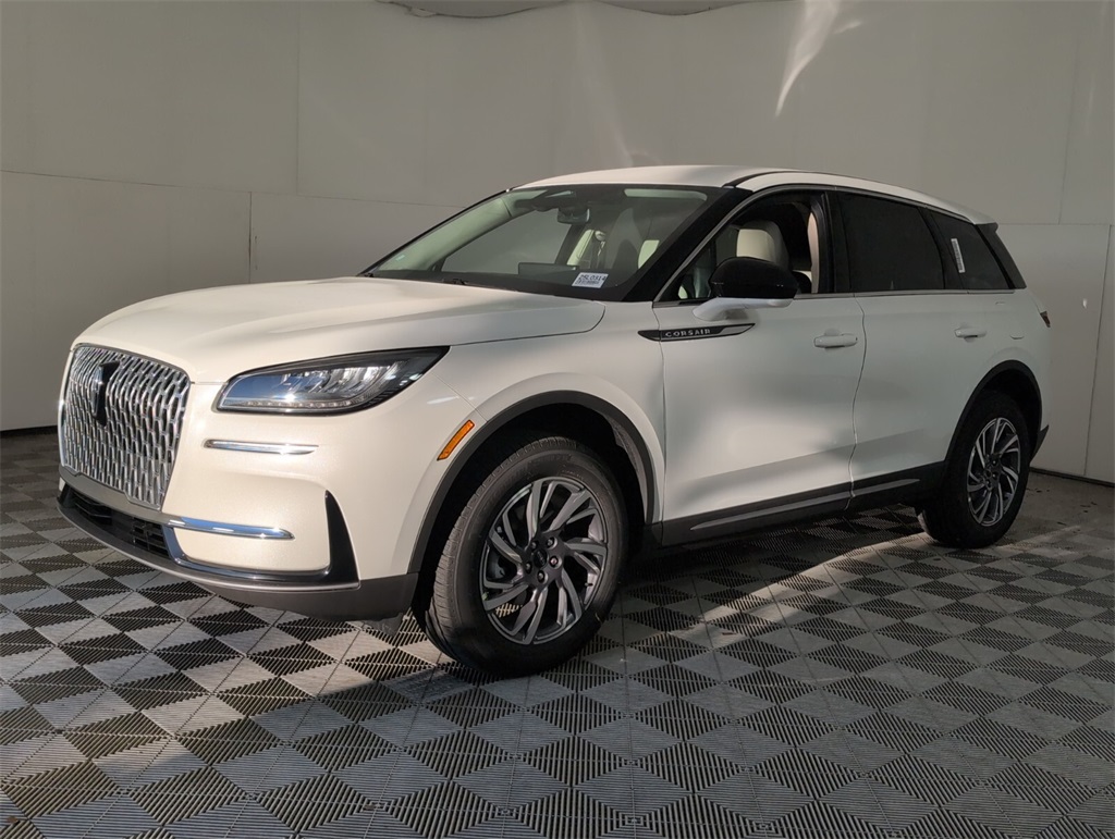 new 2025 Lincoln Corsair car, priced at $41,213