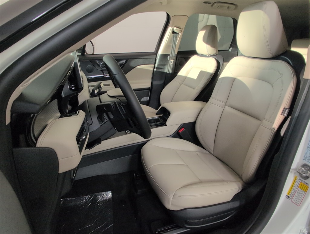 new 2025 Lincoln Corsair car, priced at $41,213