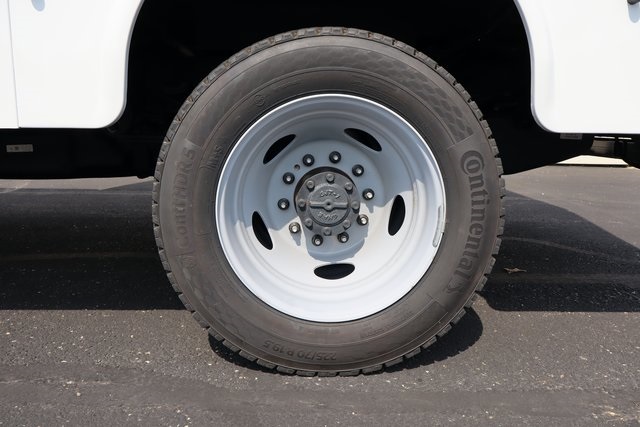 new 2024 Ford F-550SD car, priced at $98,824