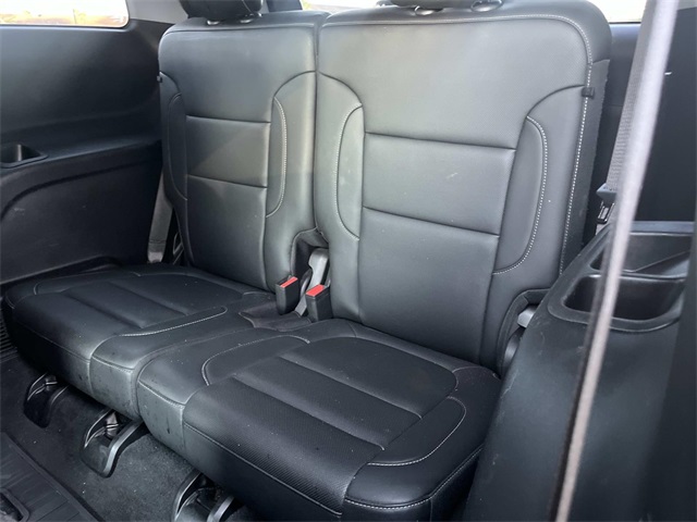 used 2022 GMC Acadia car, priced at $25,988