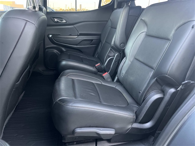 used 2022 GMC Acadia car, priced at $25,988