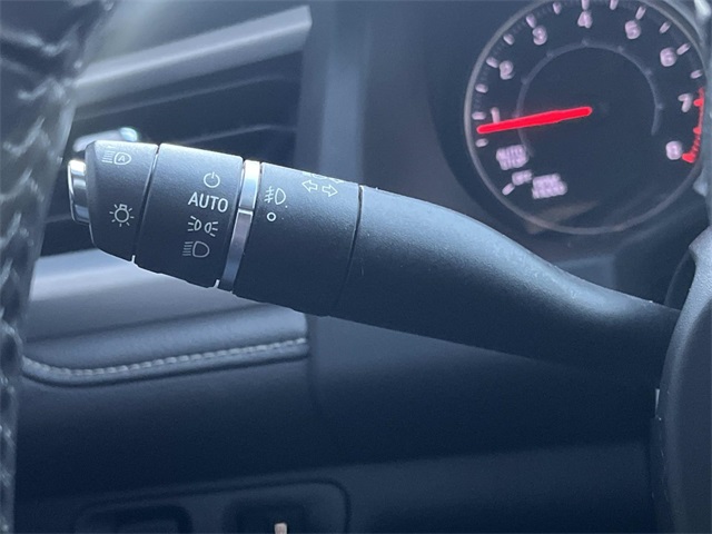 used 2022 GMC Acadia car, priced at $25,988