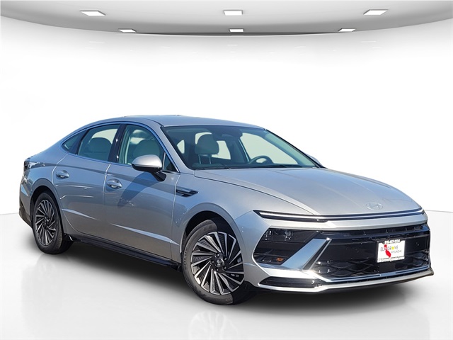 new 2025 Hyundai Sonata Hybrid car, priced at $29,845