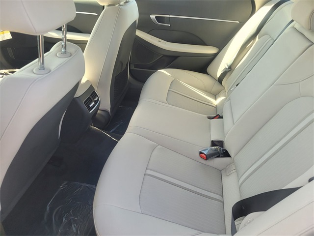 new 2025 Hyundai Sonata Hybrid car, priced at $29,845