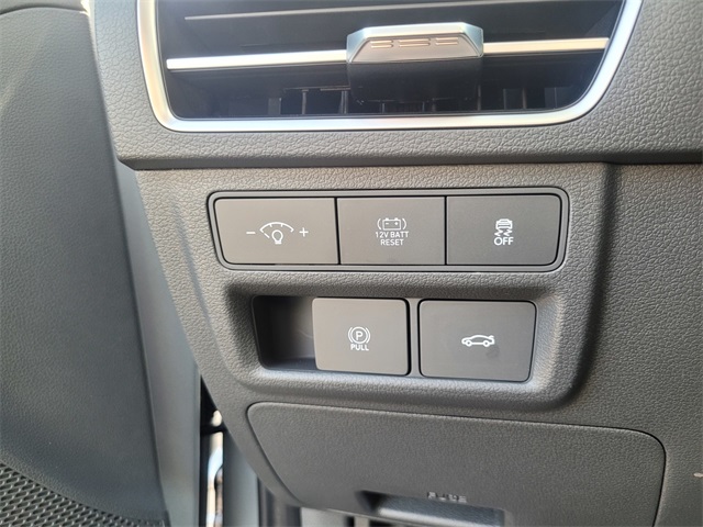 new 2025 Hyundai Sonata Hybrid car, priced at $29,845