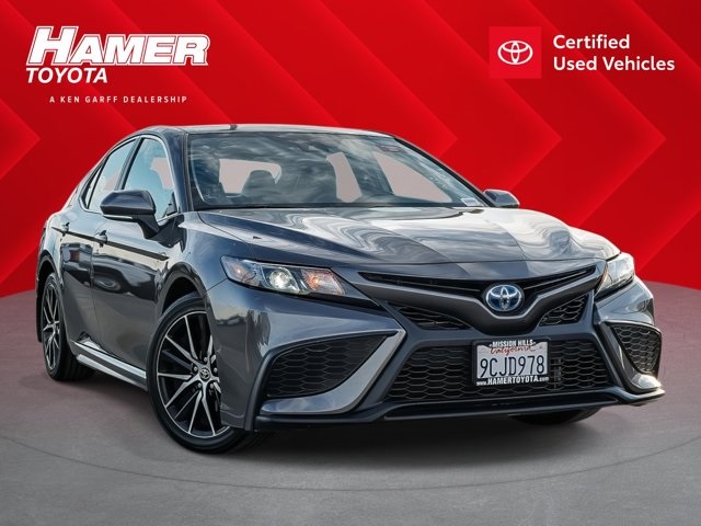 used 2022 Toyota Camry Hybrid car, priced at $29,592