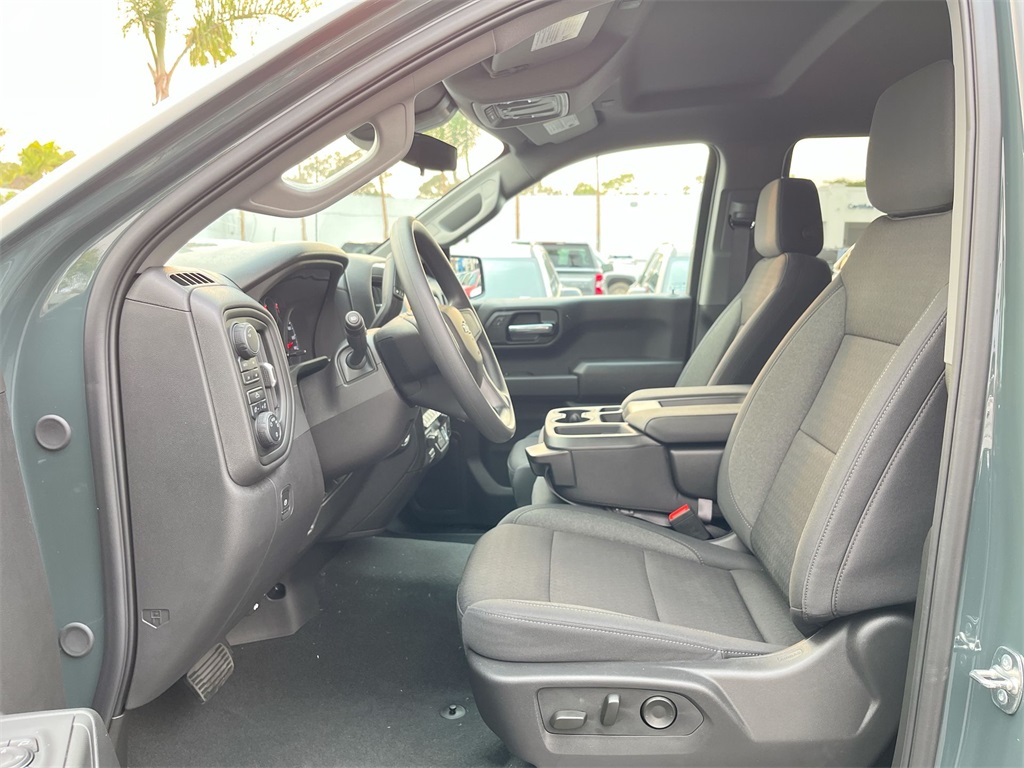 new 2025 Chevrolet Silverado 1500 car, priced at $49,916