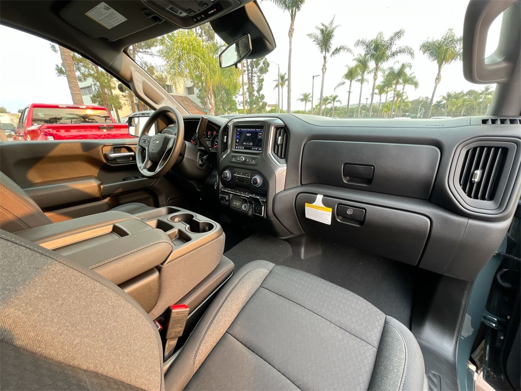 new 2025 Chevrolet Silverado 1500 car, priced at $49,916