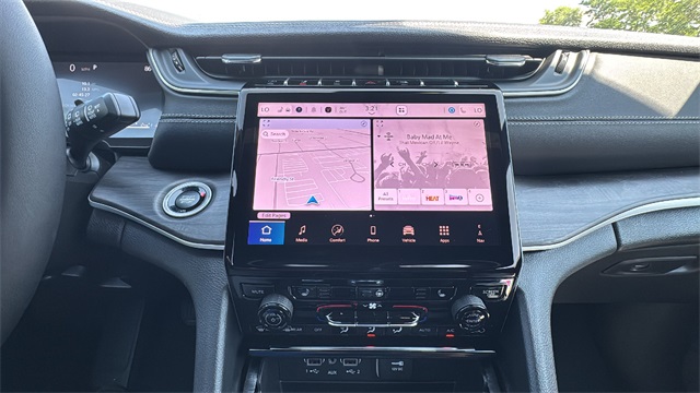 new 2025 Jeep Grand Cherokee car, priced at $48,340