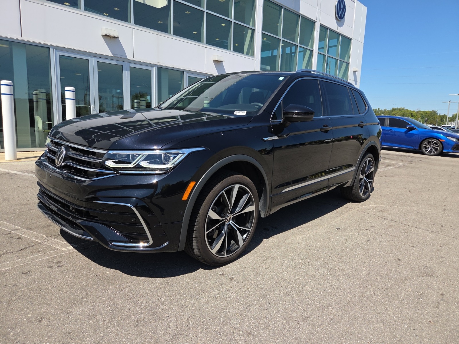 used 2023 Volkswagen Tiguan car, priced at $31,500