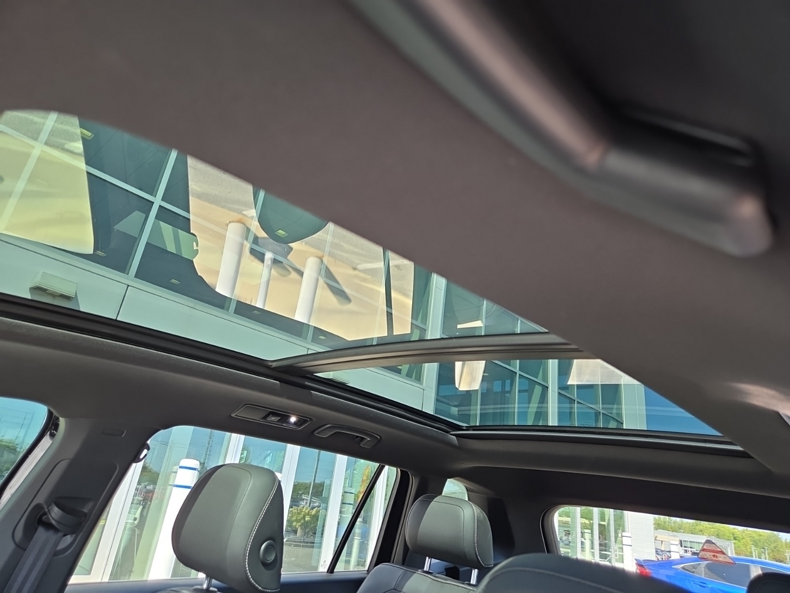 used 2023 Volkswagen Tiguan car, priced at $31,500