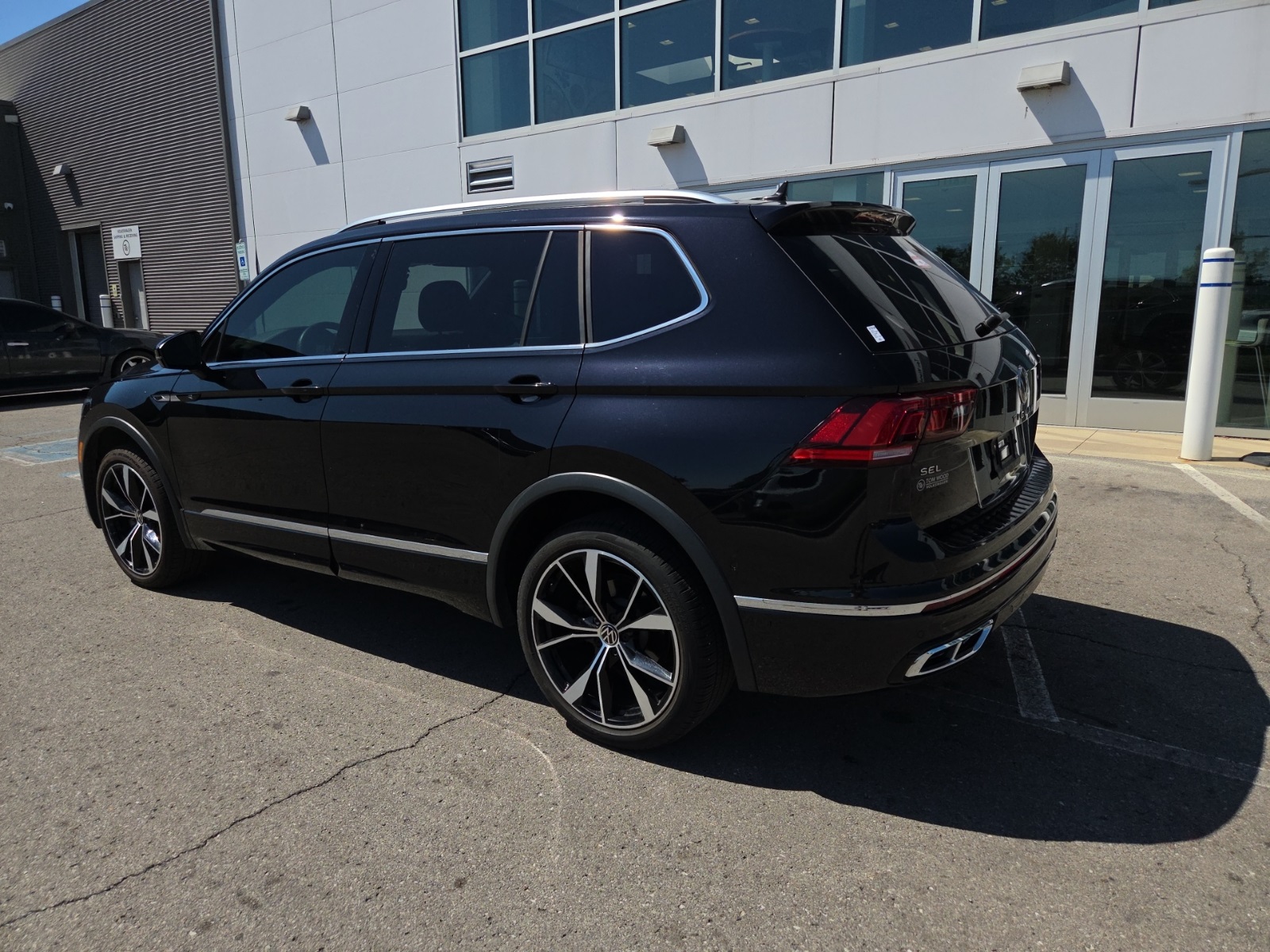 used 2023 Volkswagen Tiguan car, priced at $31,500