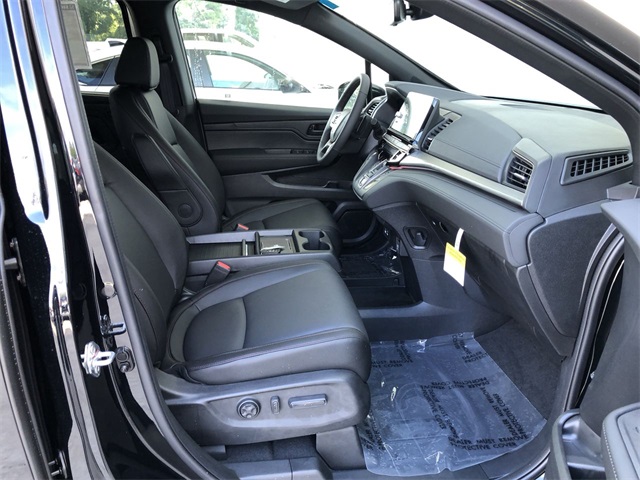 new 2026 Honda Odyssey car, priced at $45,940