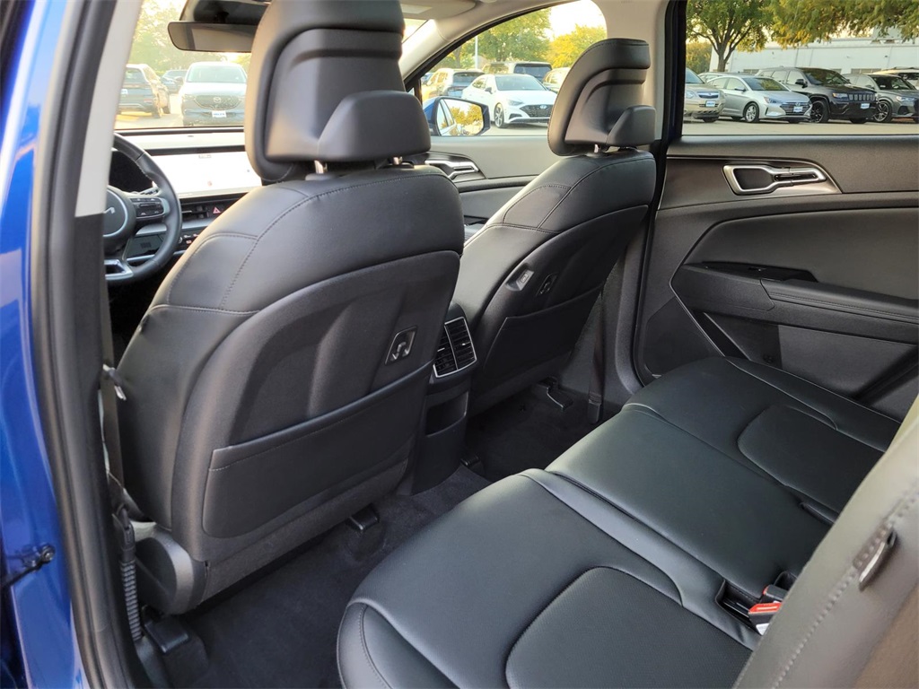 used 2025 Kia Sportage car, priced at $27,990