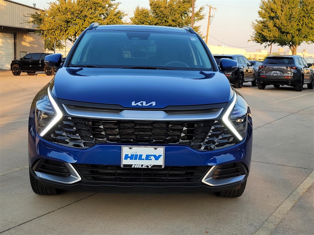 used 2025 Kia Sportage car, priced at $27,990