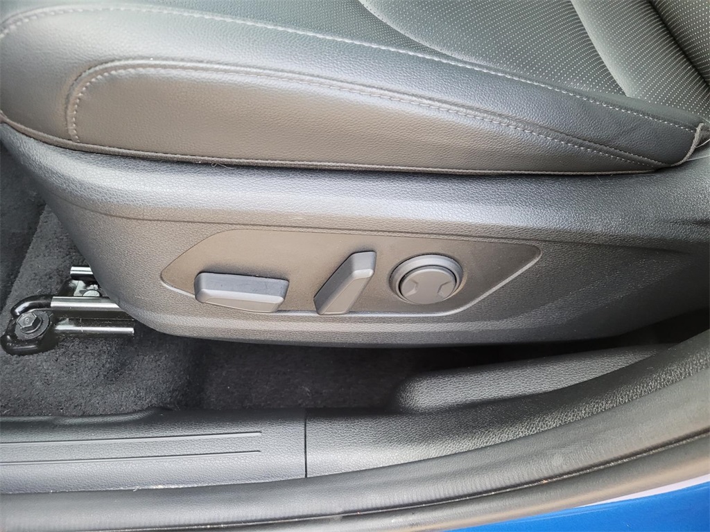 used 2025 Kia Sportage car, priced at $27,990