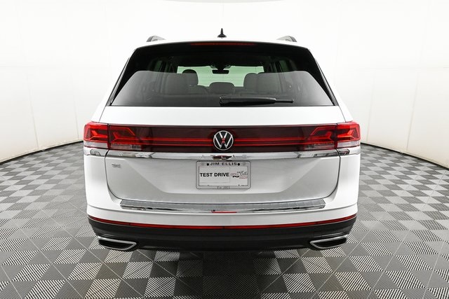 new 2026 Volkswagen Atlas car, priced at $43,411