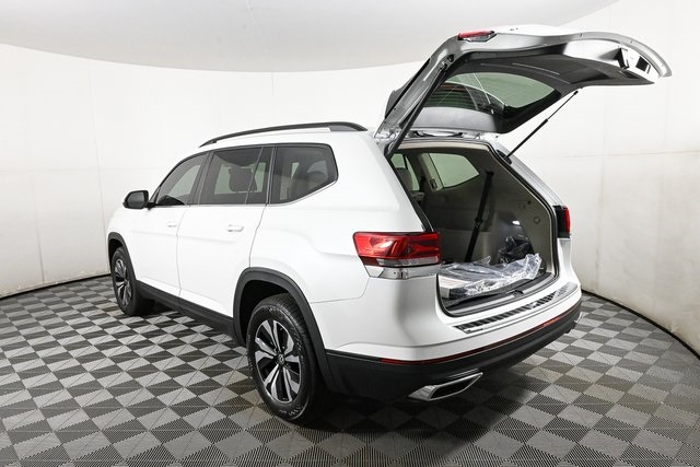 new 2026 Volkswagen Atlas car, priced at $43,411