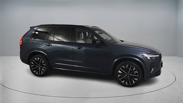 new 2026 Volvo XC90 Plug-In Hybrid car, priced at $89,570