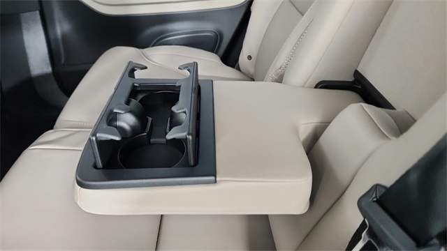 new 2026 Volvo XC90 Plug-In Hybrid car, priced at $89,570
