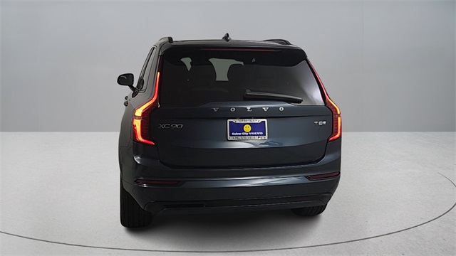 new 2026 Volvo XC90 Plug-In Hybrid car, priced at $89,570