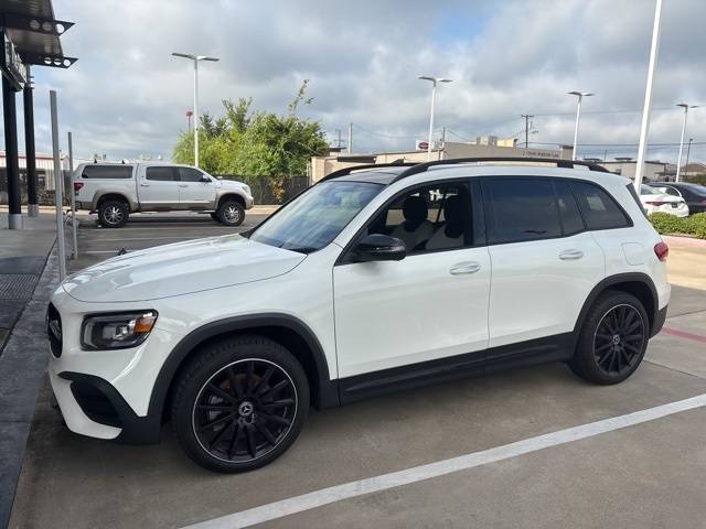 used 2022 Mercedes-Benz GLB car, priced at $34,212