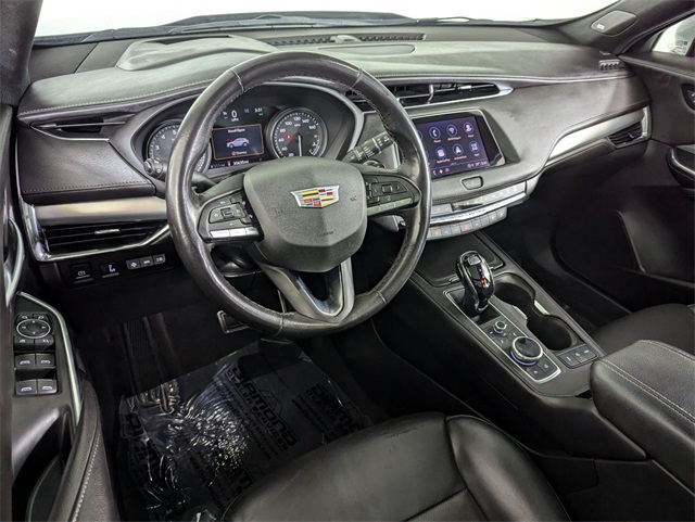 used 2023 Cadillac XT4 car, priced at $28,981
