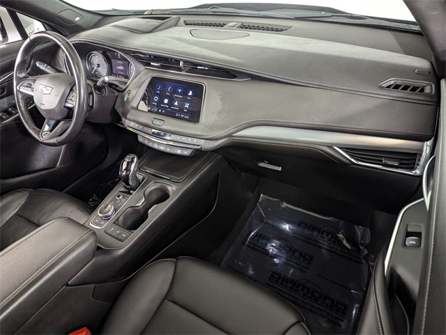 used 2023 Cadillac XT4 car, priced at $28,981