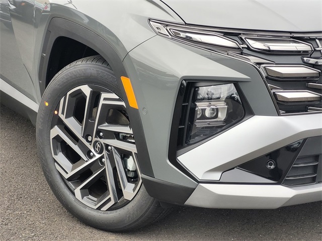 new 2025 Hyundai Tucson car, priced at $37,914